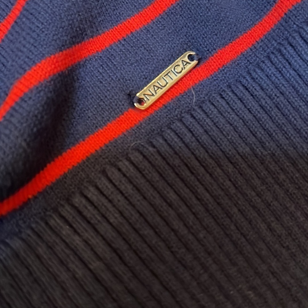 Nautica Large Spring Sweater Red and Navy - Picture 3 of 3